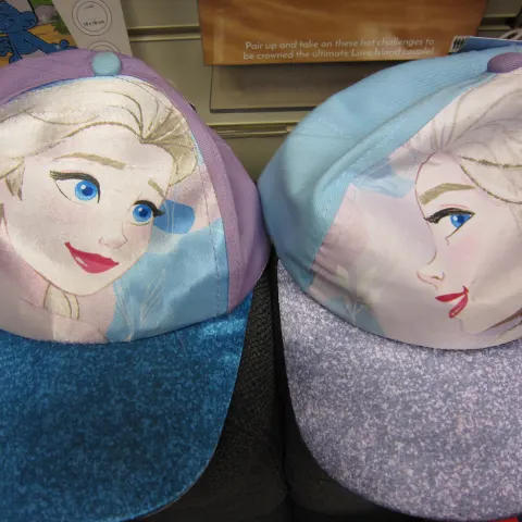 100pcs assorted as pictured licensed Frozen caps - brand new sealed rrp £4.99.