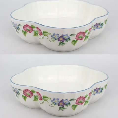 Pair of Royal Worcester English Garden Blue Scalloped Bowls