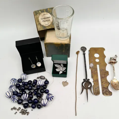 Parcel of Collectable Vintage items Includes Costume Jewellery