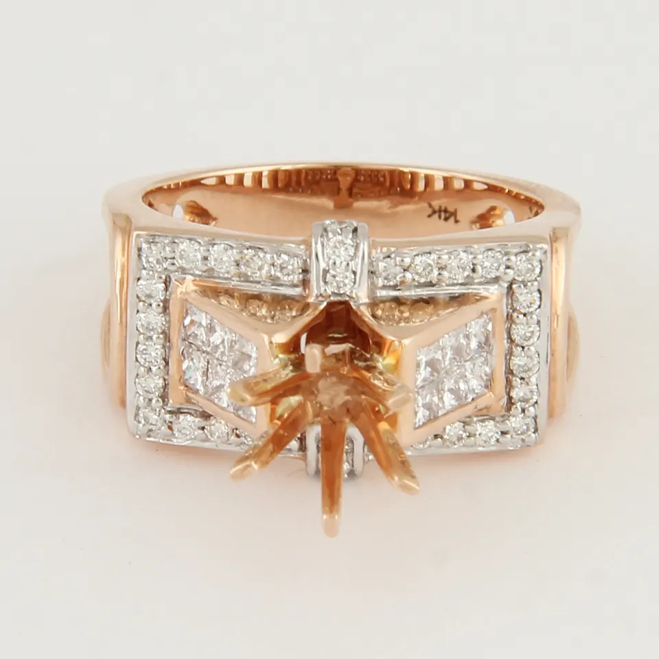 14 K / 585 Rose Gold Diamond Ring - Center stone unmounted