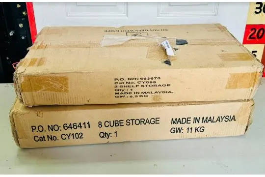 2 Storage Units New Boxed 8 & 2 Cube Storeage Units New Flatpacked