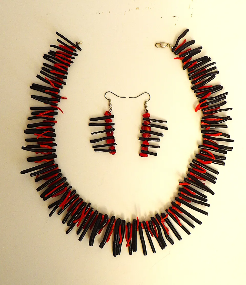 Necklace & Earrings Set With Black & Red Coral