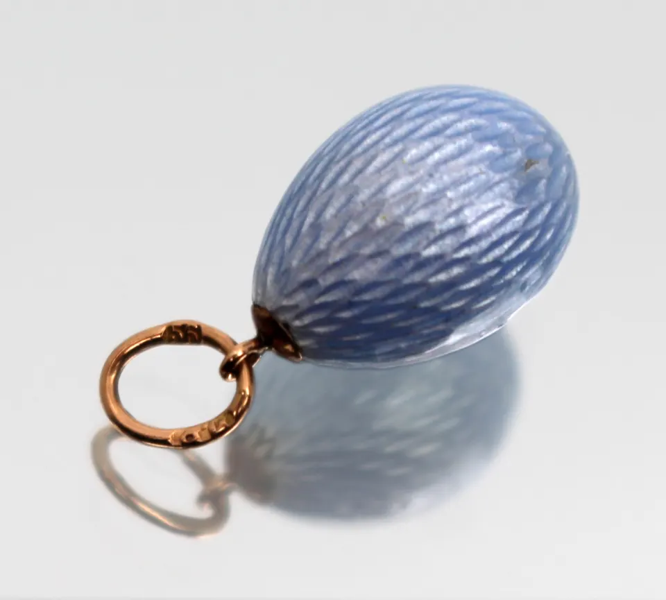 Imperial Russian Guilloché Enamel Egg Pendant, St Petersburg, circa 1896–1908