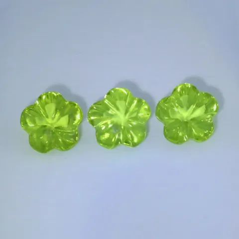 IGI Certified Set of 3 - Flower Cut Peridots - PAKISTAN