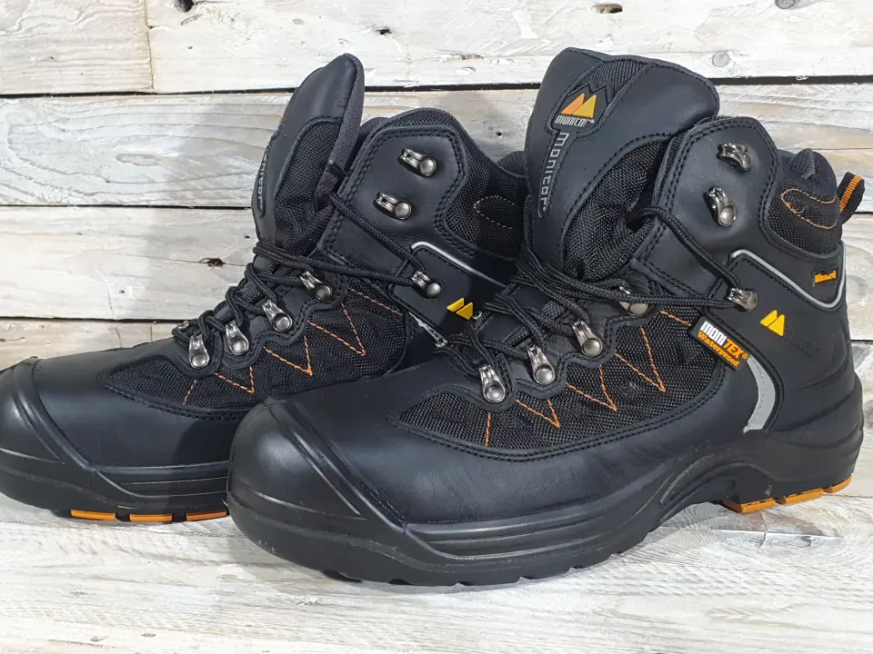 Safety Toe Work Boots. Monitor Blizzard Boots. Size EU 44.  Rrp £99