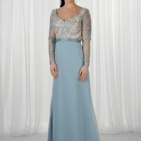 Bridesmaid dress RRP £295 Small size Lace and Chiffon