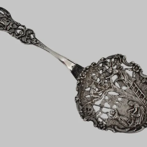 Fine Continental Silver Pierced Fruit Spoon – Harvest Scene, Likely Flemish or Dutch, c.1780–1820