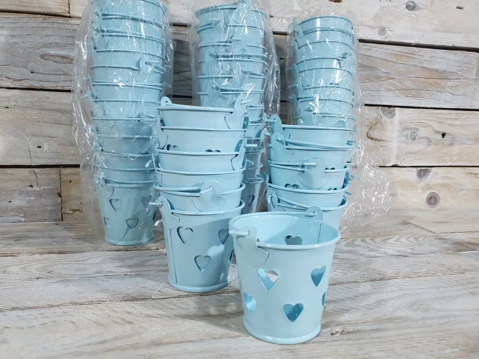 Pack of 48 Yellow Decorative Pales with heart cut-out decoration. Approx 52mm high.  Rrp £144