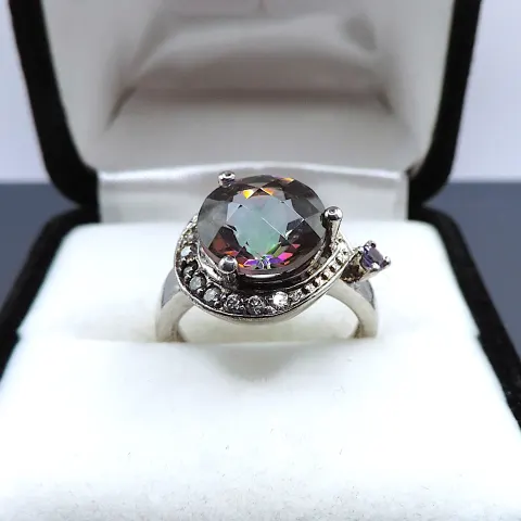 Sterling Silver 5 Carat Mystic Topaz Ring New With Gift Pouch