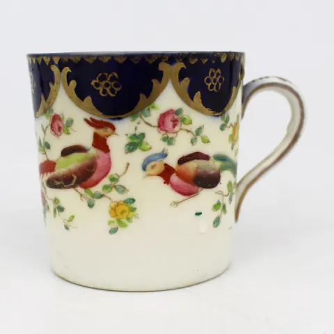 Worcester Porcelain Coffee Can – Exotic Birds Pattern – c.1815–1825