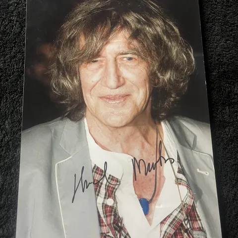 Howard Marks Signed