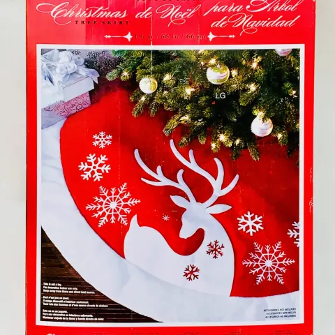 Christmas Tree Skirt Luxury Faux Fur Red Reindeer 1.6m 66 Inch New Sealed Box