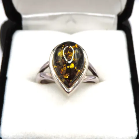 Sterling Silver Amber Ring New With Gift Pouch