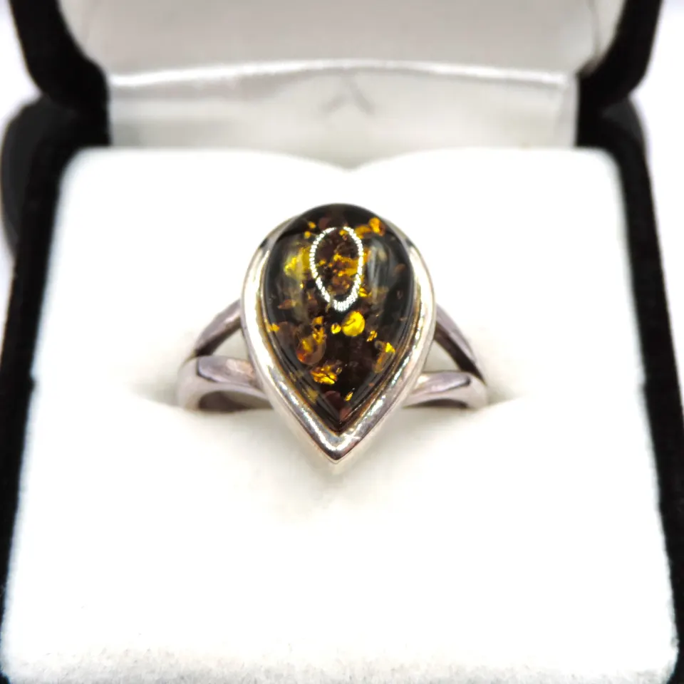 Sterling Silver Amber Ring New With Gift Pouch