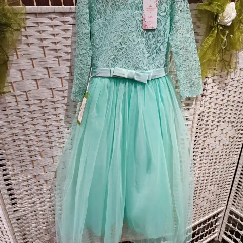 Childs Prom Dress Approx. Age 8 To 12