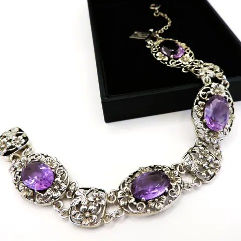 Vintage Sterling Silver 24 Carat Amethyst Bracelet Hallmark Chester 1953