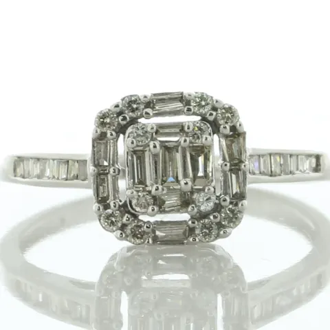 18ct White Gold Emerald Cluster Diamond Ring 0.30 Carats