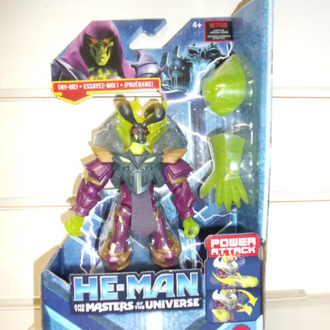 10pcs Brand new Heman Skeletor figure 20cm , mrsp £19.99 - with motion action and accessories