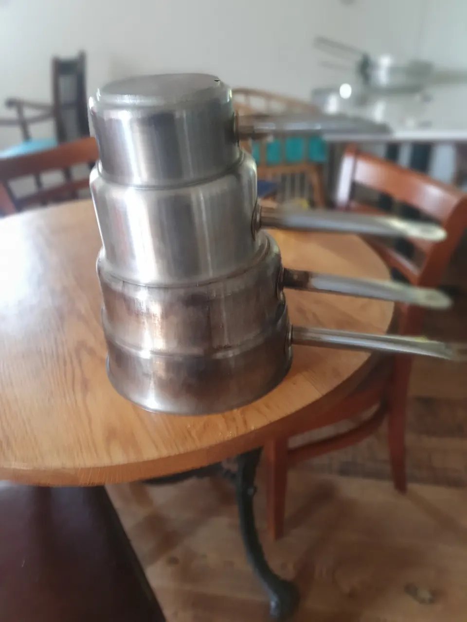 Set of 4 shallow pots heavy base stainless steel