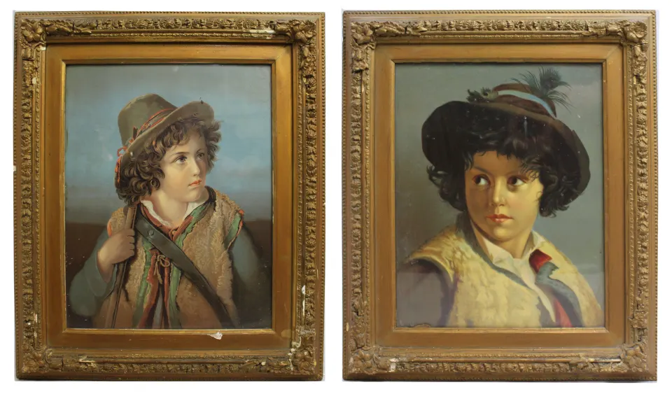 Pair of Victorian Oleograph Portraits Set in Gilt Frames