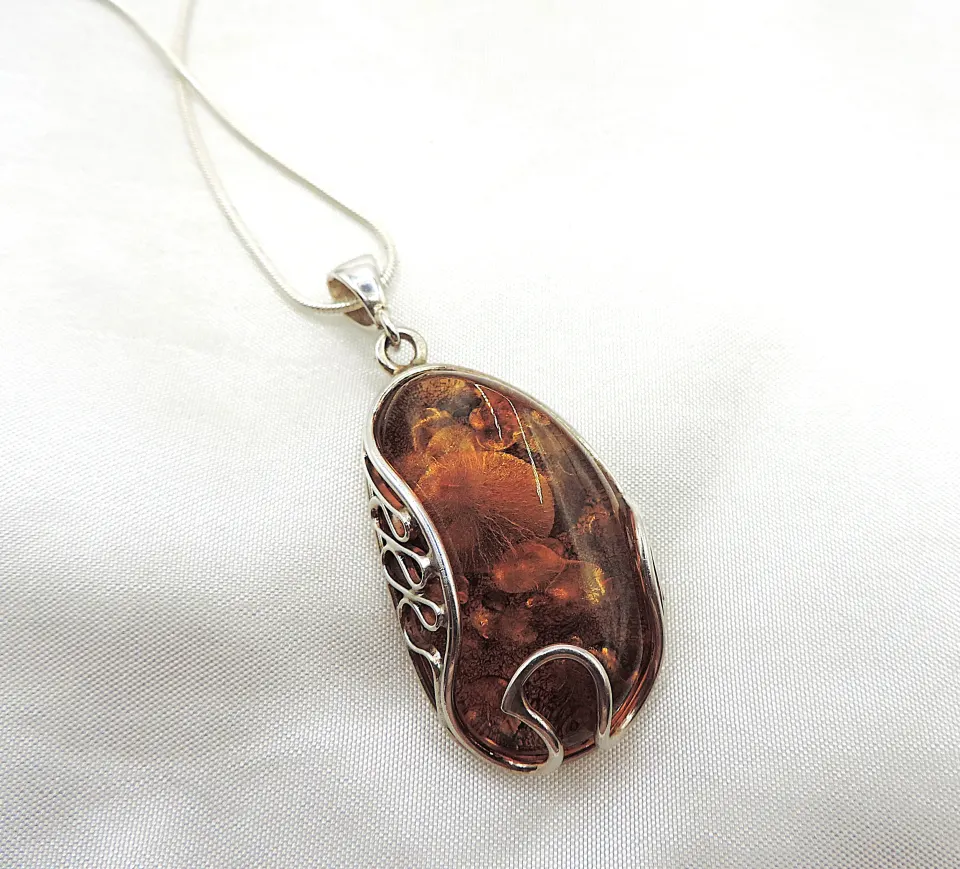 Sterling Silver Amber Necklace New With Gift Box