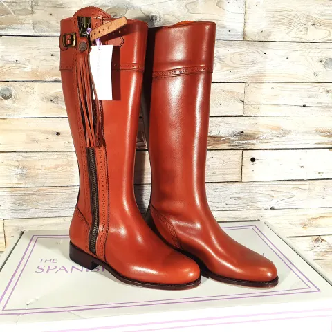 Designer Tan Real Leather Boots by The Spanish Boot Company Size UK 4.  RRP £499