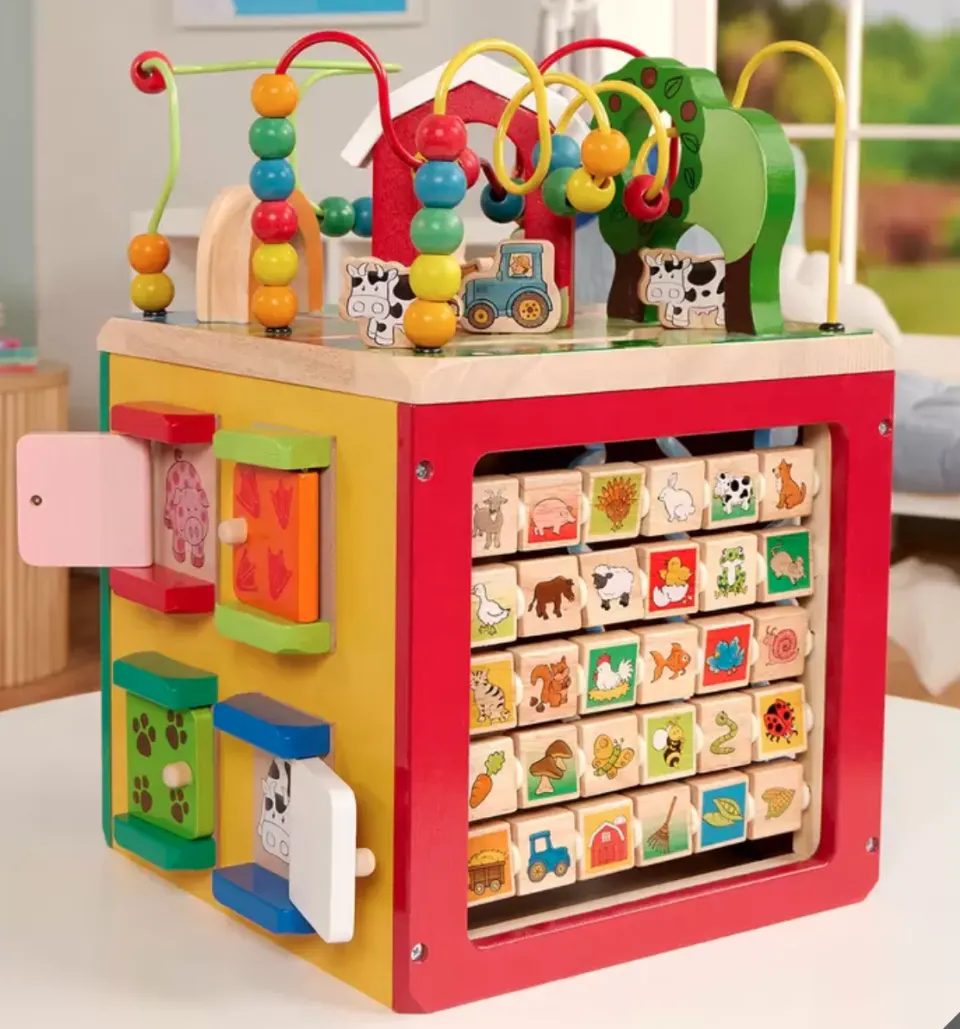 Battat Wooden Farm Activity Cube New Sealed Box