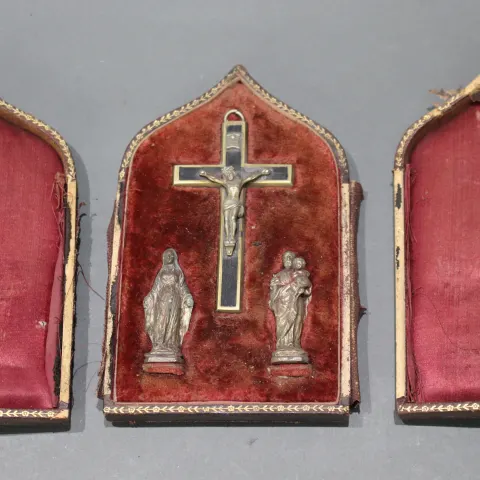 Antique Cased Crucifix Set
