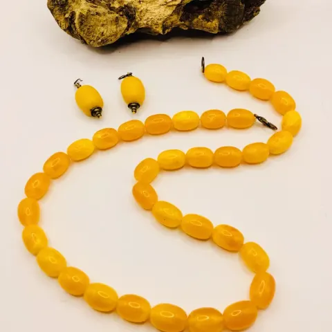 Vintage Egg Yoke Coloured Pine Resin Necklace and Earring Bead Set