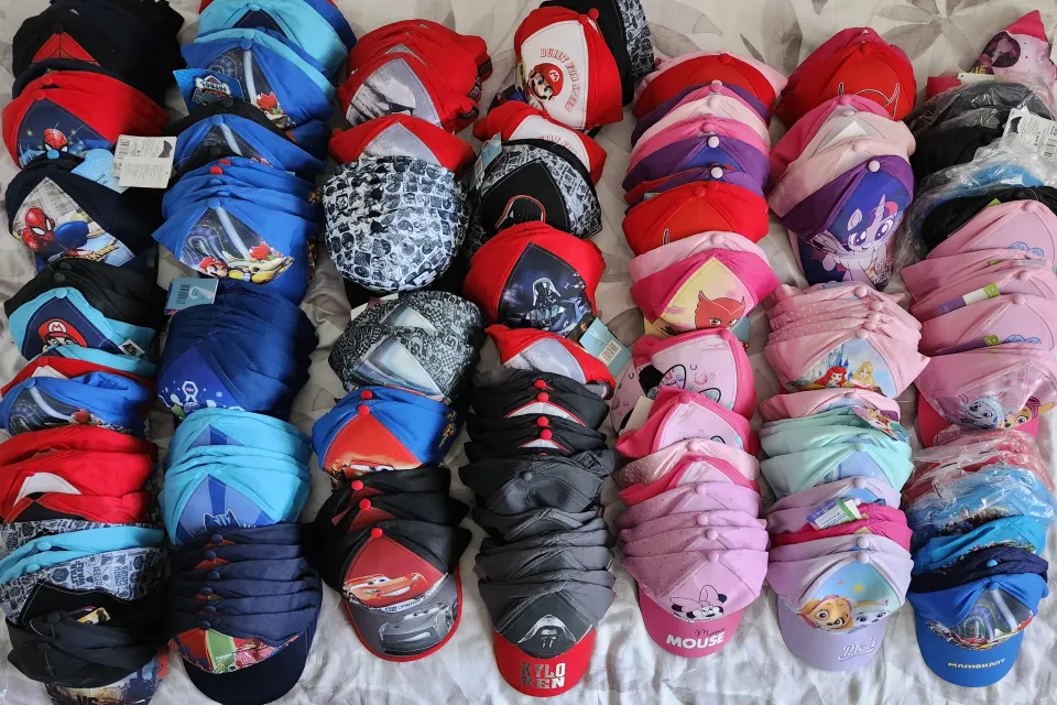 190 PCS Kids Character Sun Hats – Disney, Marvel, Star Wars, Princess, Super Mario