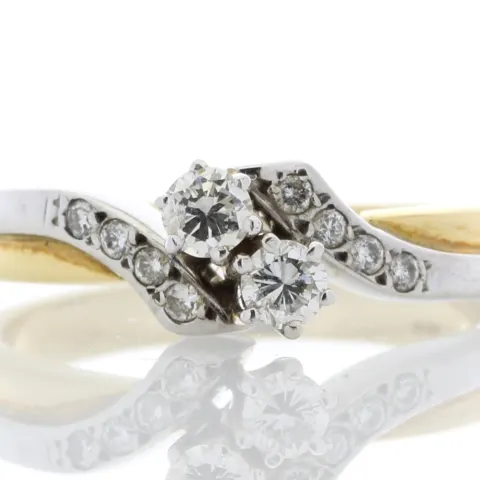 18ct Two Stone Twist With Stone Set Shoulders Diamond Ring 0.24 Carats