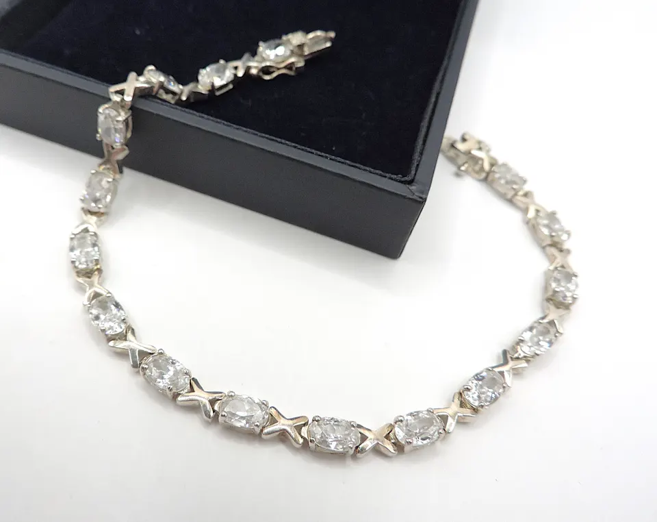  Sterling Silver 14ct CZ Gemstone Bracelet New With Gift Box