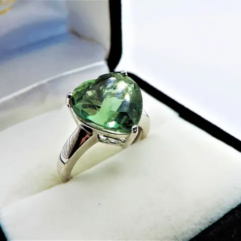 Sterling Silver Green Tourmaline Solitaire Heart Ring 5cts New with Gift Box