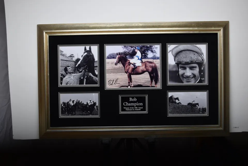 BOB CHAMPION original signature presentation.