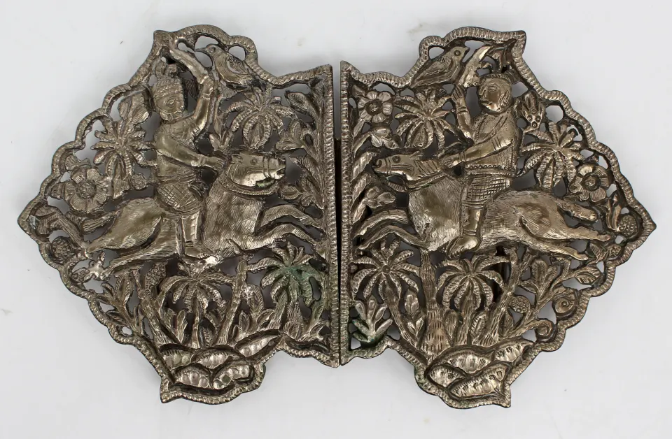 Decorative Antique Silver Nurses Buckle