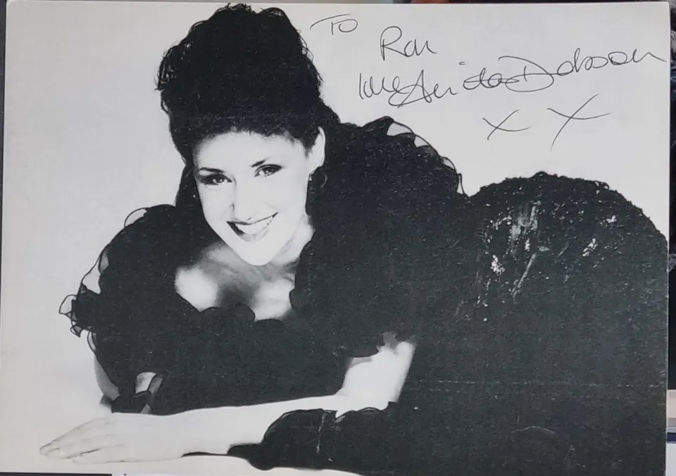 Anita Dobson Original Signature