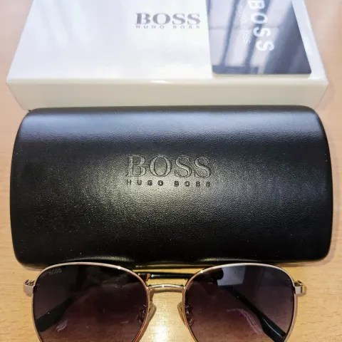 Hugo Boss Sunglasses  1536/F  J5G/QT