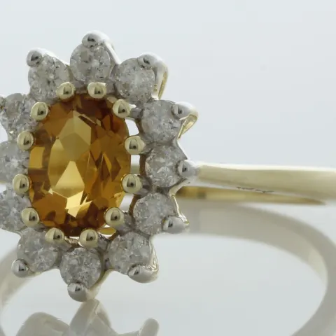 9ct Yellow Gold Oval Centre And Citrine Ring (C0.84) 0.40 Carats