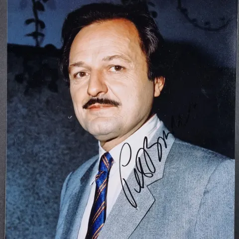 Peter Bowles Original Signature
