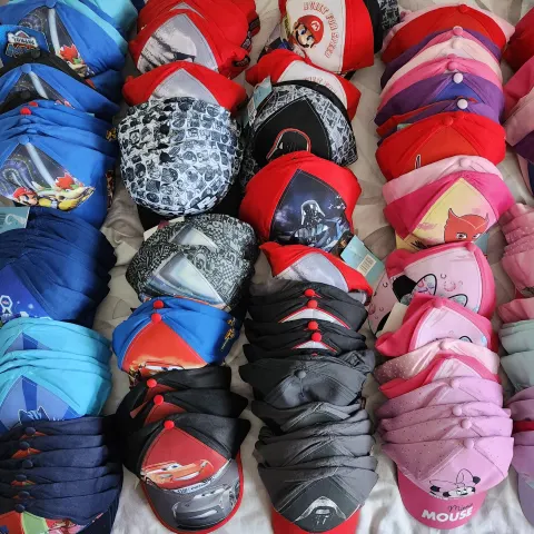 190 PCS Kids Character Sun Hats – Disney, Marvel, Star Wars, Princess, Super Mario