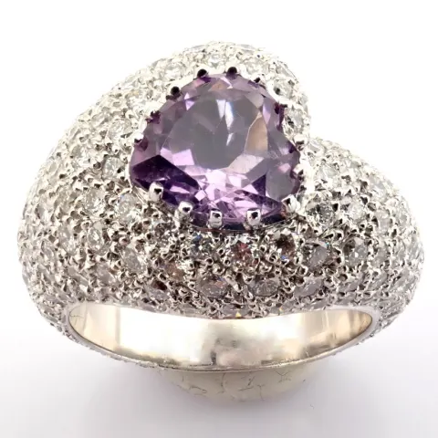 18K White Gold Ring. Detailed With 1.66ct Amethyst and 3.26ct Brilliant Diamonds.