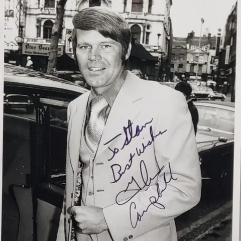 Glen Campbell Original Signature