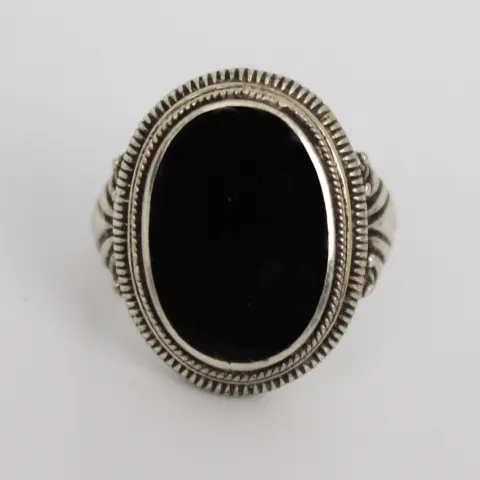 Vintage Onyx Silver Ring