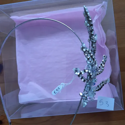Headpiece RRP £89