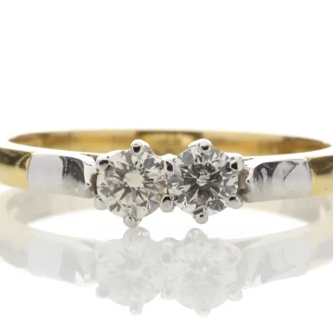 18ct Two Stone Claw Set Diamond Ring 0.33