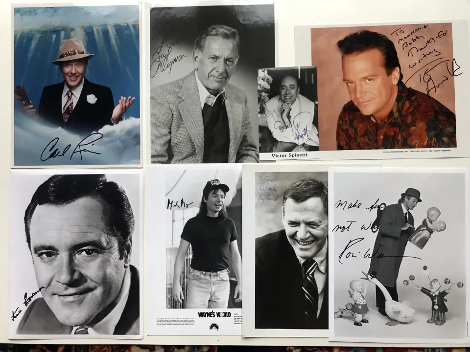 Victor Spinetti, Carl Reiner, Tom Arnold, Mike Myers, Robin Williams & more signatures