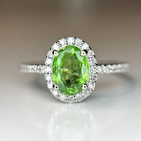 Beautiful 1.22 CT Natural Tsavorite Garnet With Natural Diamonds & 18k Gold