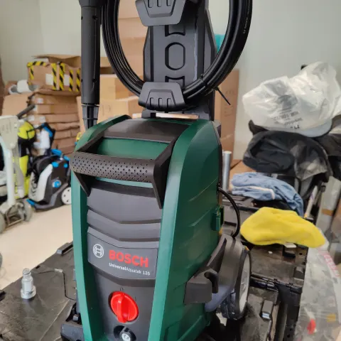 Bosch Universal Aquatak 135 Presure washer Brand New (Ex-display)