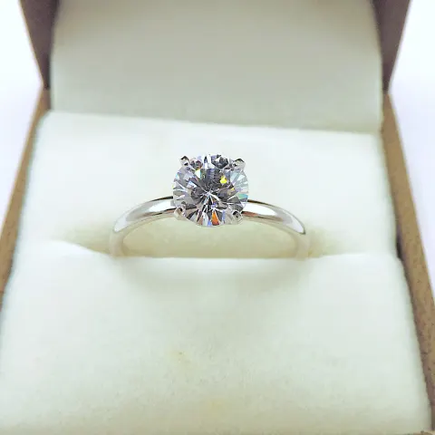 Sterling Silver 1.8 Ct Cubic Zirconia Gemstone Ring New With Gift Pouch