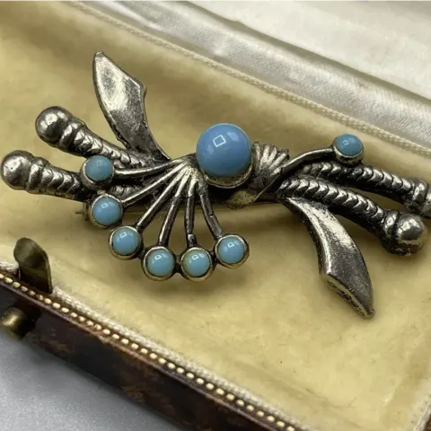 Vintage Scimitar Style Brooch Silver Tone Pin Faux Turquoise Blue Glass Orb